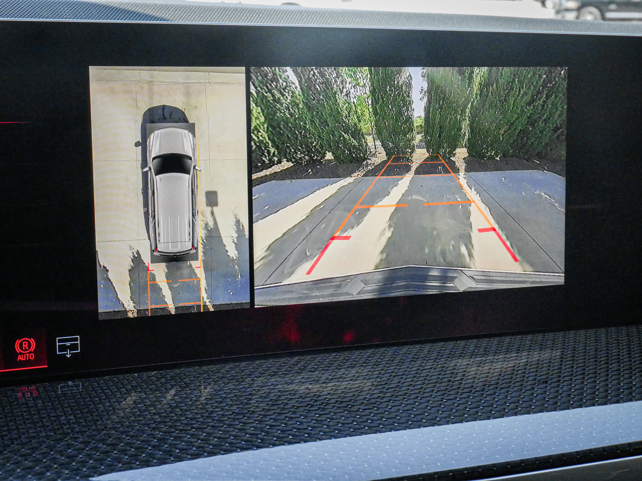 Used 2026 Cadillac Escalade V w/ LPO, ONYX Package AWD/4WD image 25