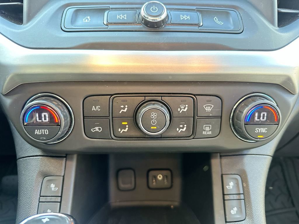 Used 2019 GMC Acadia SLE image 31