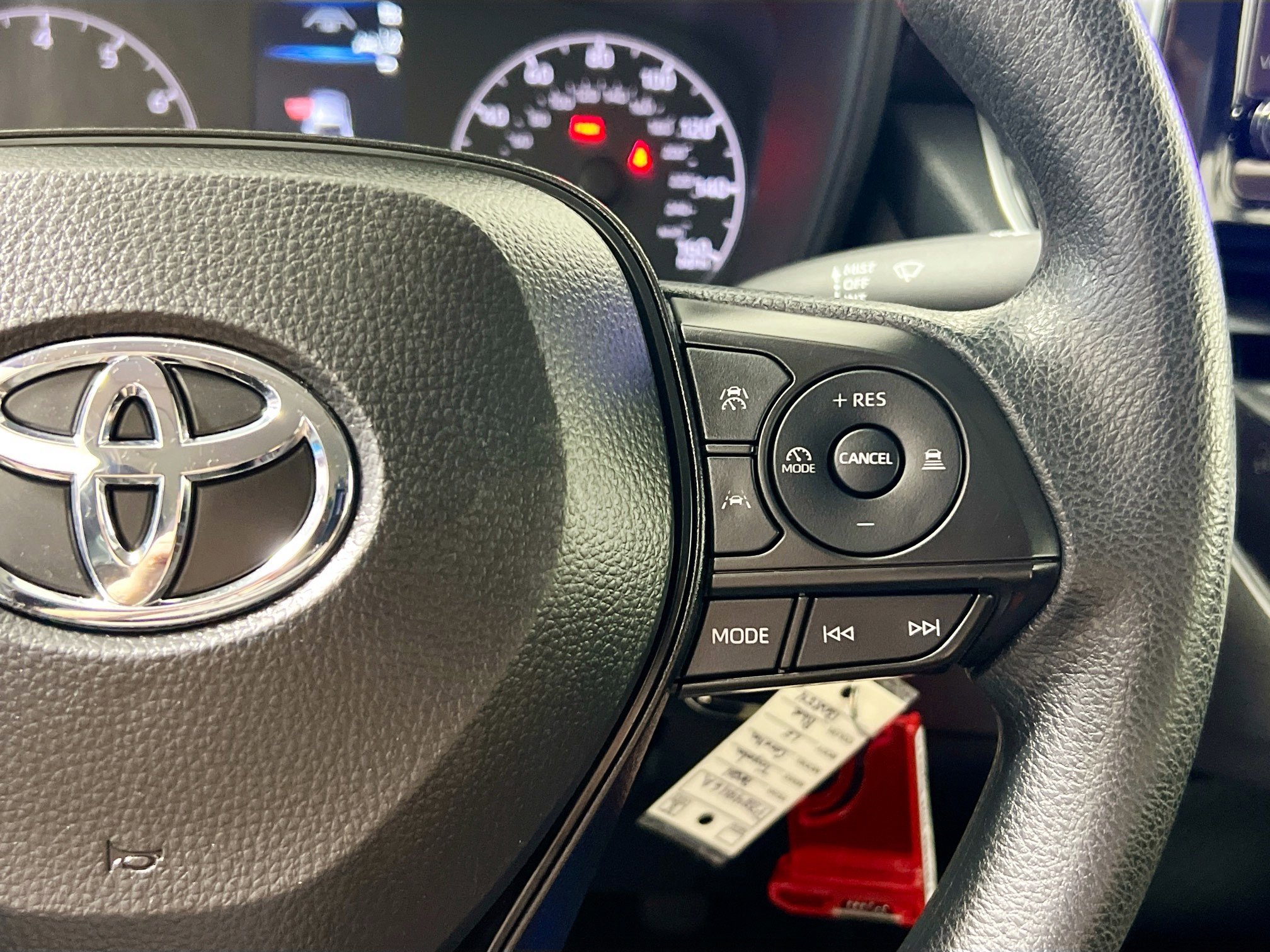 Used 2024 Toyota Corolla LE image 19