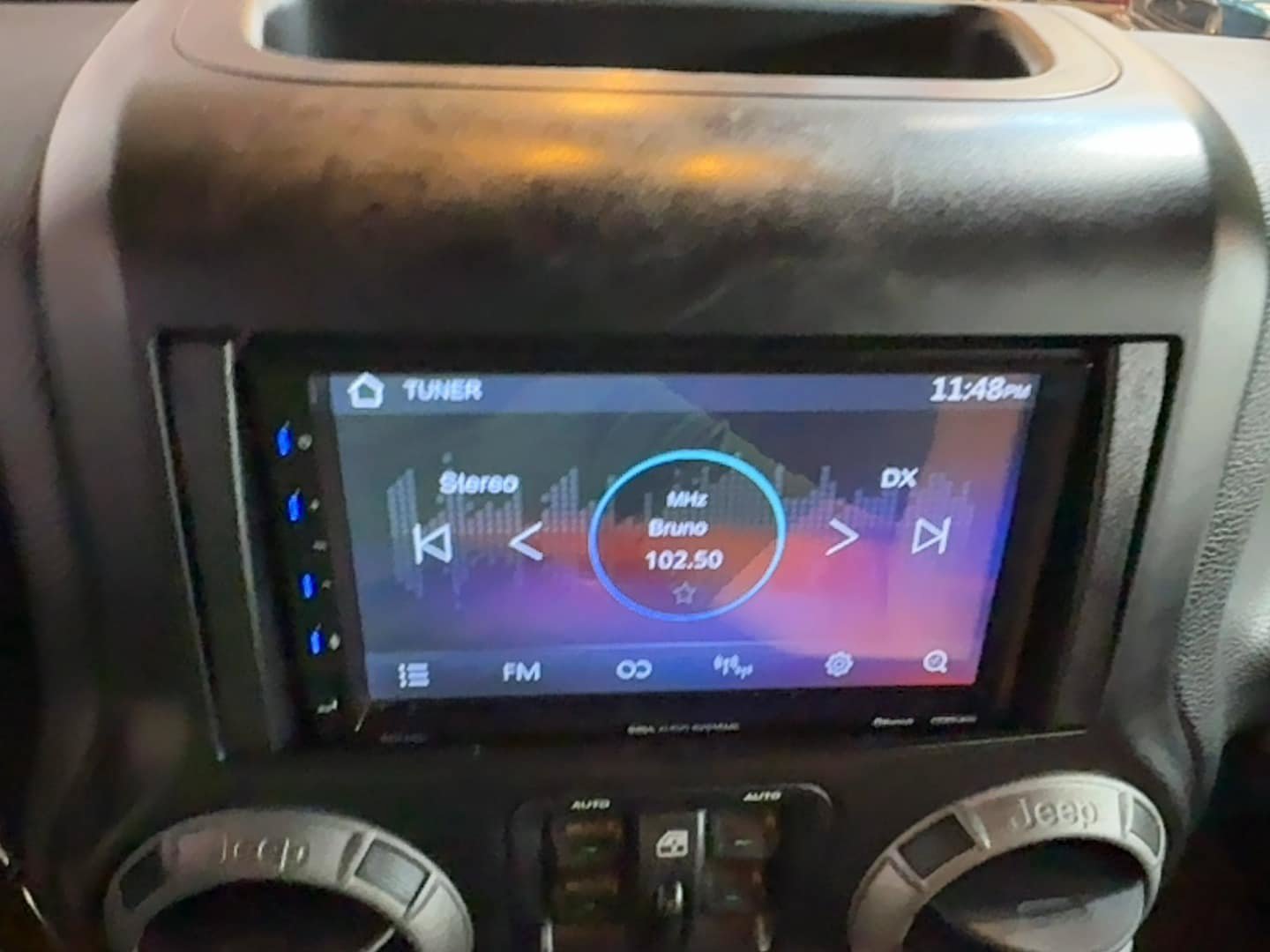 Used 2013 Jeep Wrangler Unlimited Sport AWD/4WD image 17
