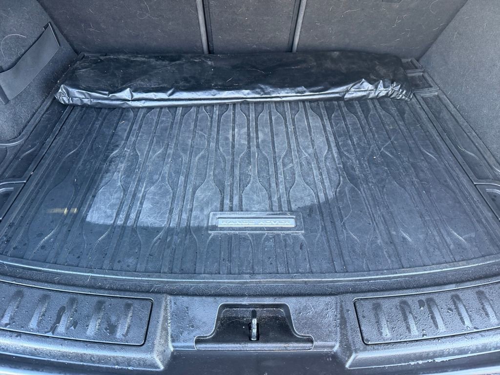 Used 2020 Land Rover Range Rover Evoque S image 17