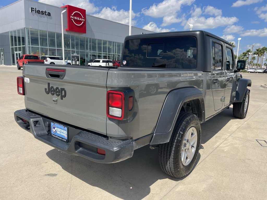 Used 2023 Jeep Gladiator Sport image 2