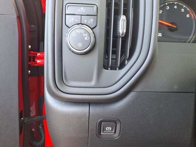 New 2026 Chevrolet Silverado 1500 Custom w/ LPO, Dark Essentials Package image 19