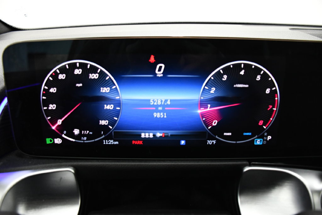 Used 2026 Mercedes-Benz GLB 250 4MATIC image 13