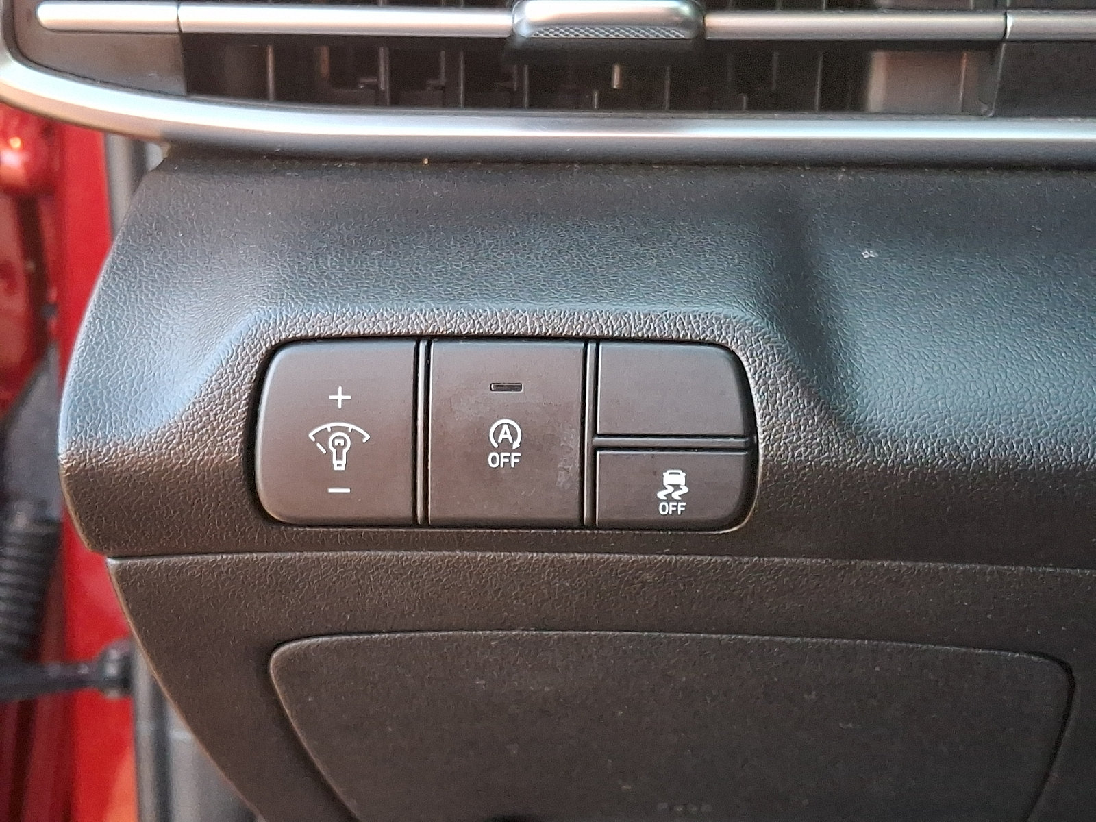 Certified 2024 Hyundai Elantra SE FWD image 27