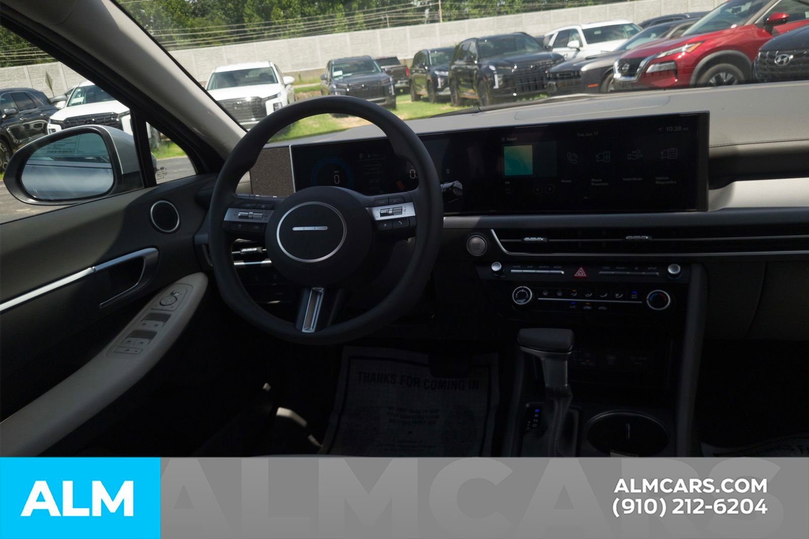 Used 2025 Hyundai Sonata SE FWD image 21