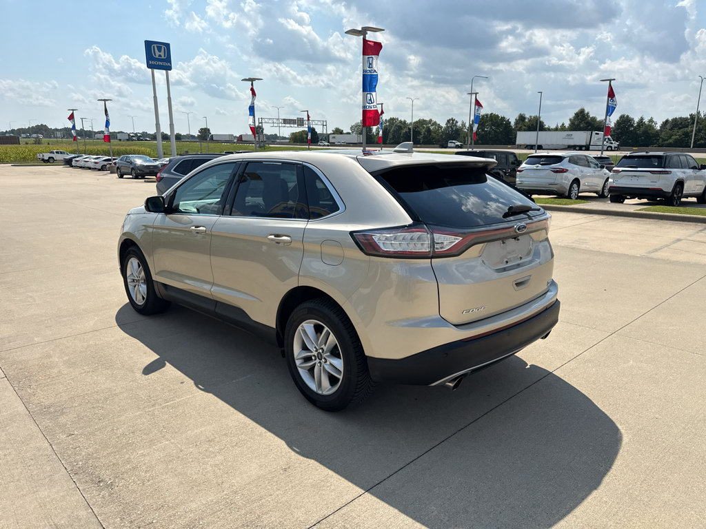 Used 2017 Ford Edge SEL w/ Equipment Group 201A AWD/4WD image 7