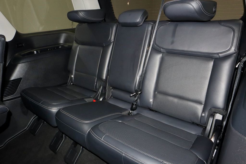 Certified 2025 Ford Expedition Platinum w/ Driver's Package image 23