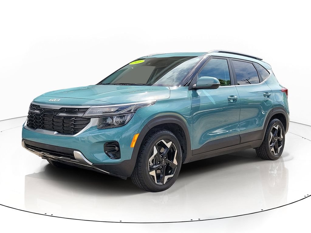 Certified 2024 Kia Seltos EX AWD/4WD image 2