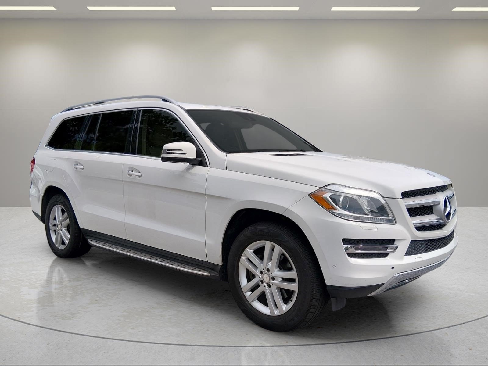 Used 2016 Mercedes-Benz GL 450 4MATIC image 7