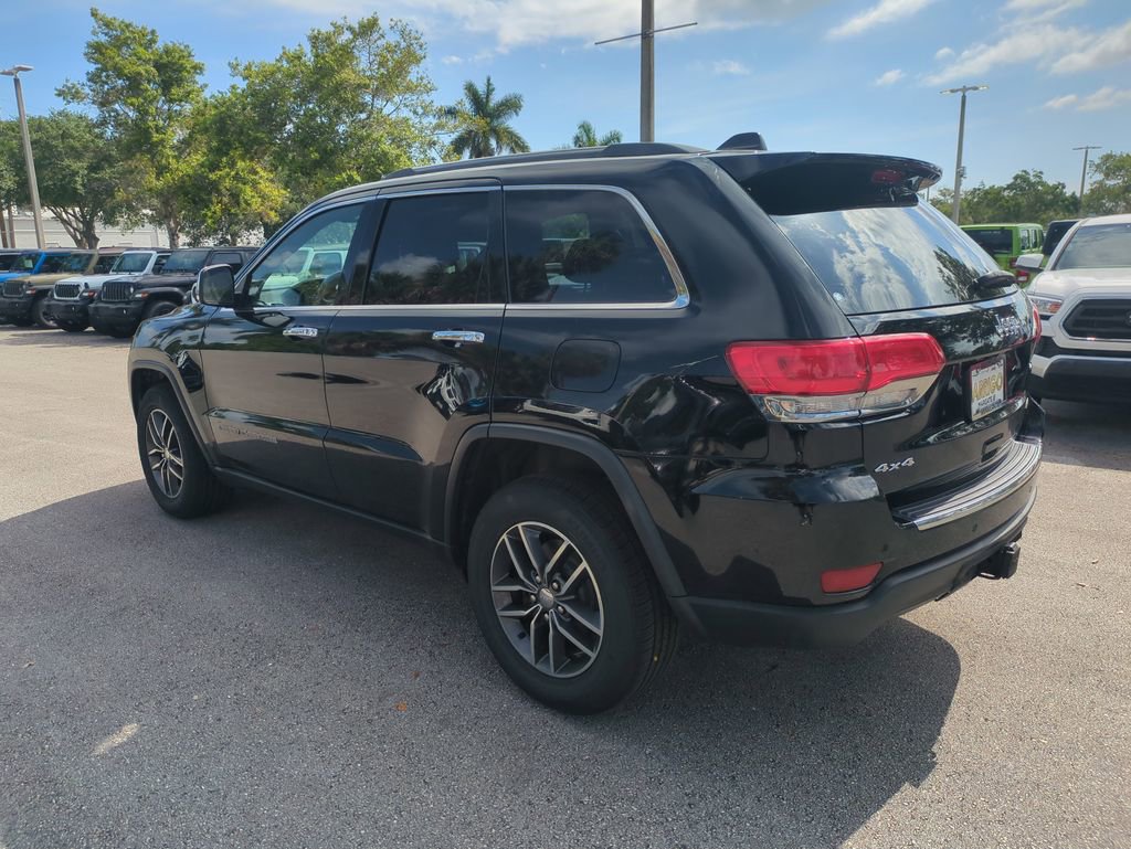 Used 2018 Jeep Grand Cherokee Limited w/ Trailer Tow Group IV AWD/4WD image 8