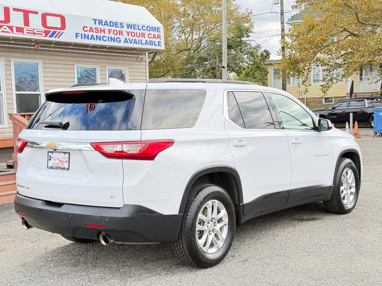 Used 2019 Chevrolet Traverse LT image 4