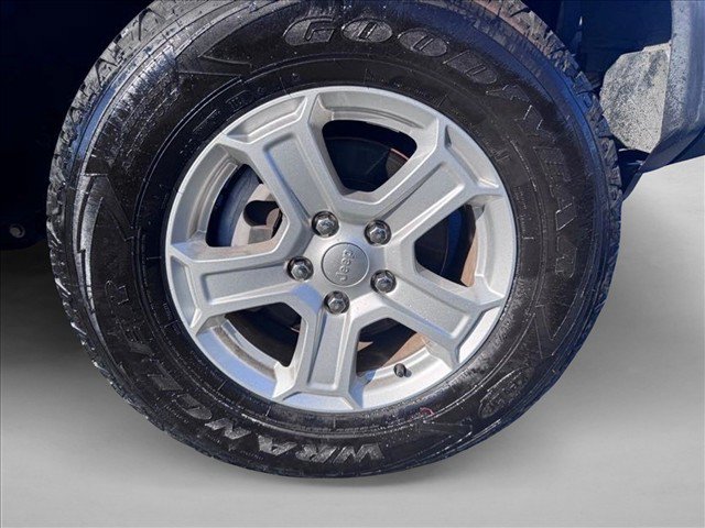 Used 2019 Jeep Wrangler Unlimited Sport S AWD/4WD image 15