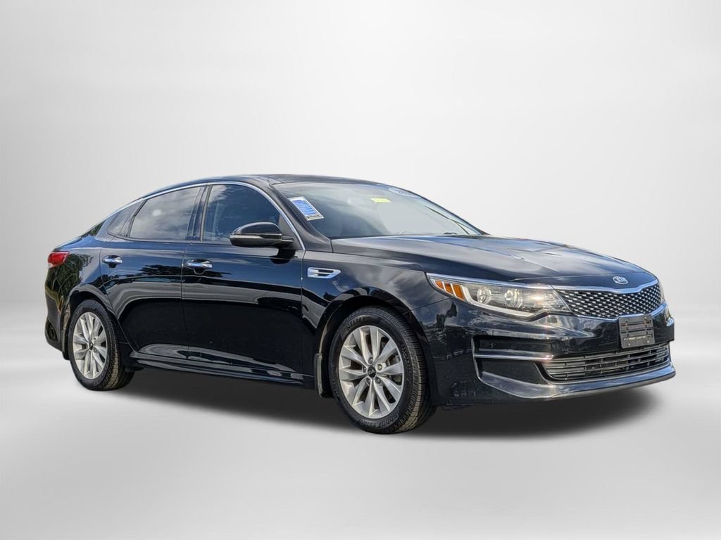 Used 2017 Kia Optima EX w/ Premium Package FWD image 2