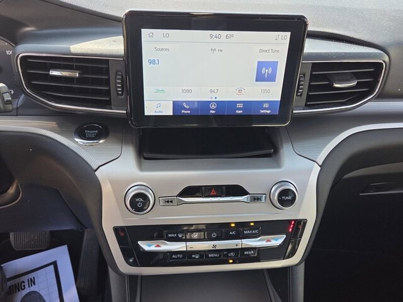 Used 2022 Ford Explorer XLT w/ Equipment Group 202A RWD image 19