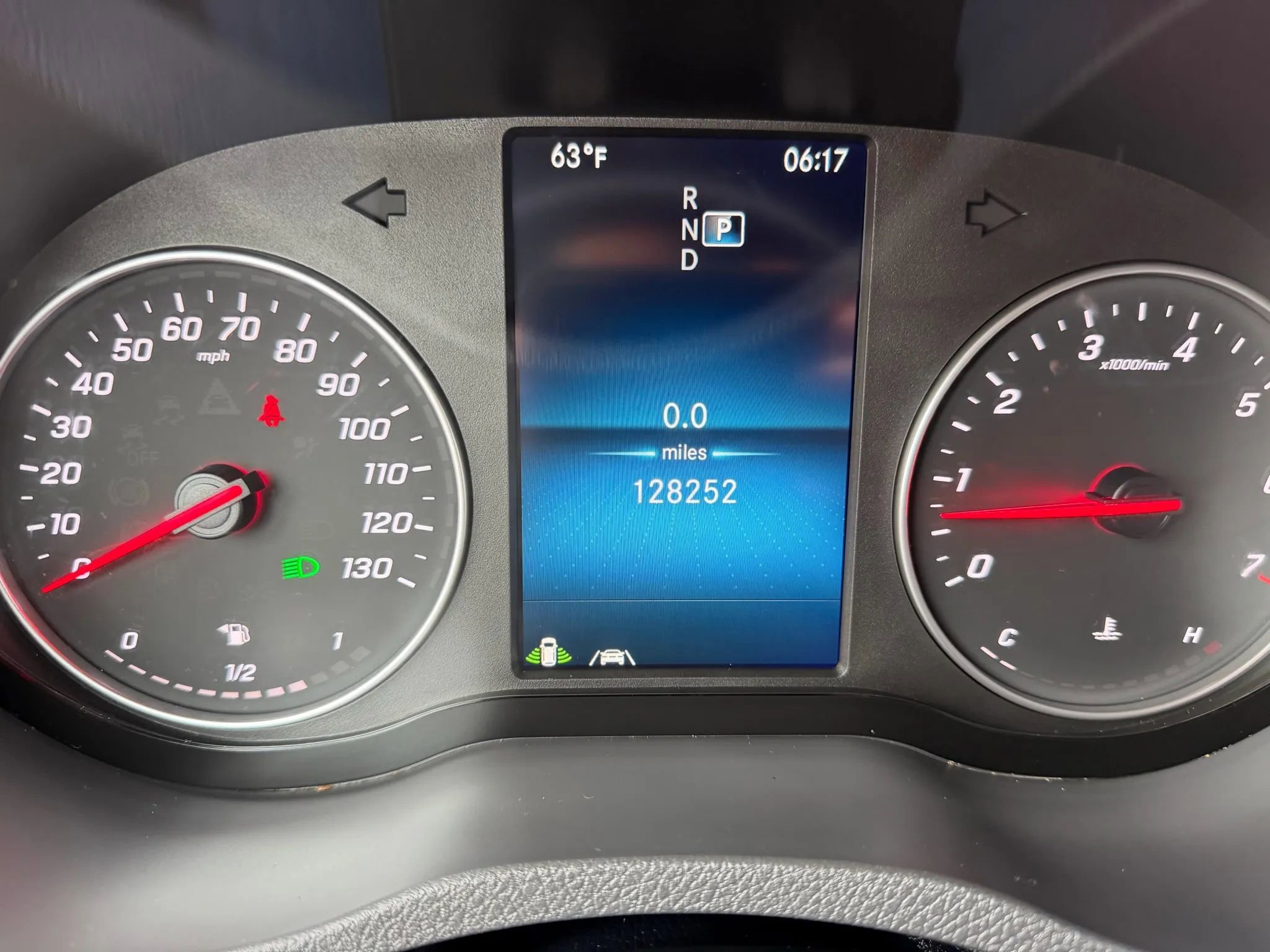 Used 2022 Mercedes-Benz Sprinter 1500 image 7