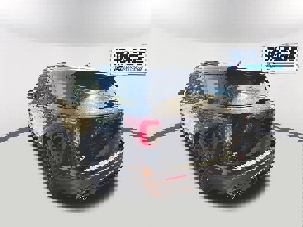 Used 2023 Ford Explorer ST w/ Equipment Group 401A image 6