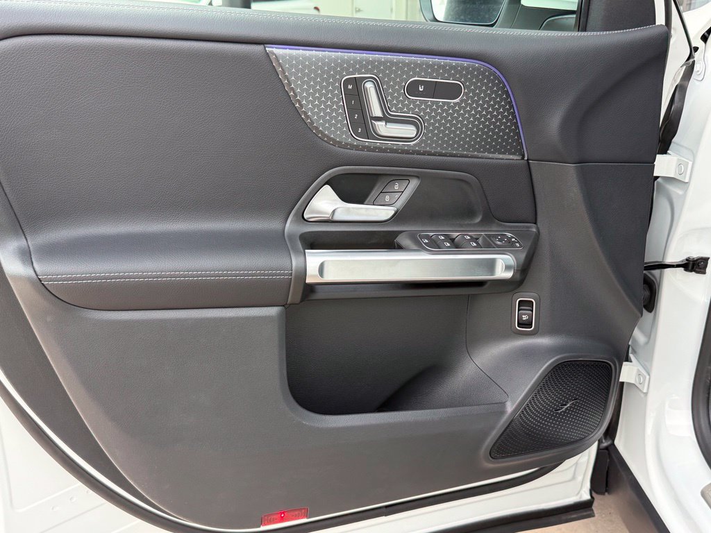 New 2026 Mercedes-Benz GLB 250 image 19