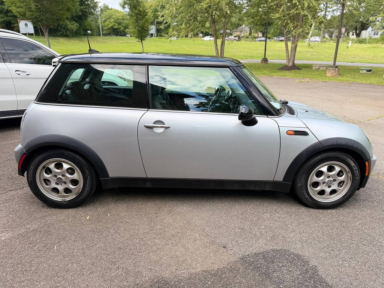 Used 2006 MINI Cooper Hardtop FWD image 7