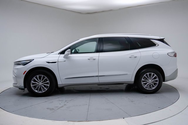 Used 2024 Buick Enclave Premium image 6