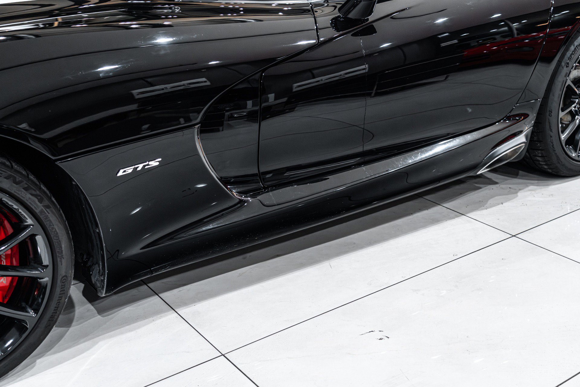 Used 2014 SRT Viper GTS w/ GTS Laguna Interior Package image 32