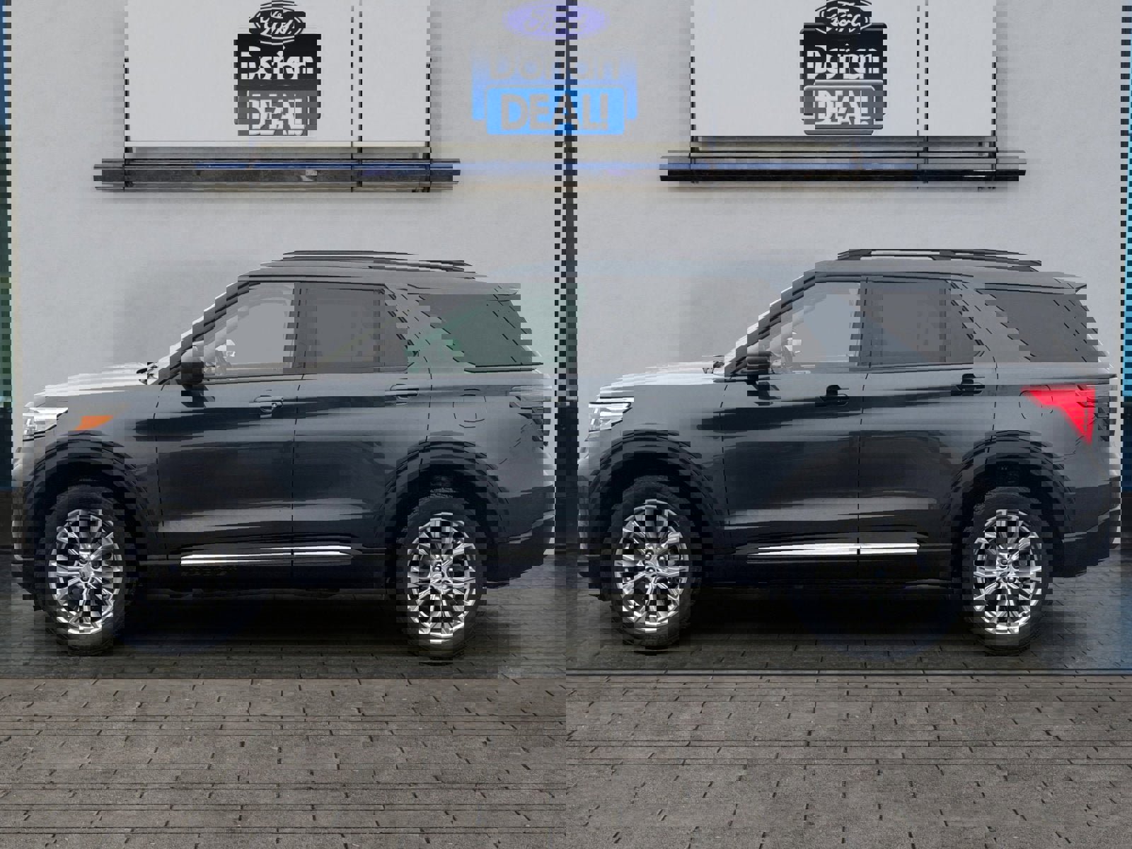 Certified 2023 Ford Explorer XLT w/ Equipment Group 202A image 6