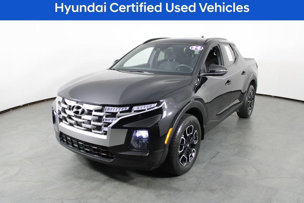 Certified 2024 Hyundai Santa Cruz SEL w/ Activity Package FWD image 2