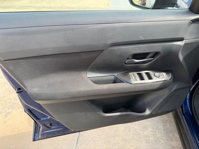 New 2026 Nissan Kicks S image 13