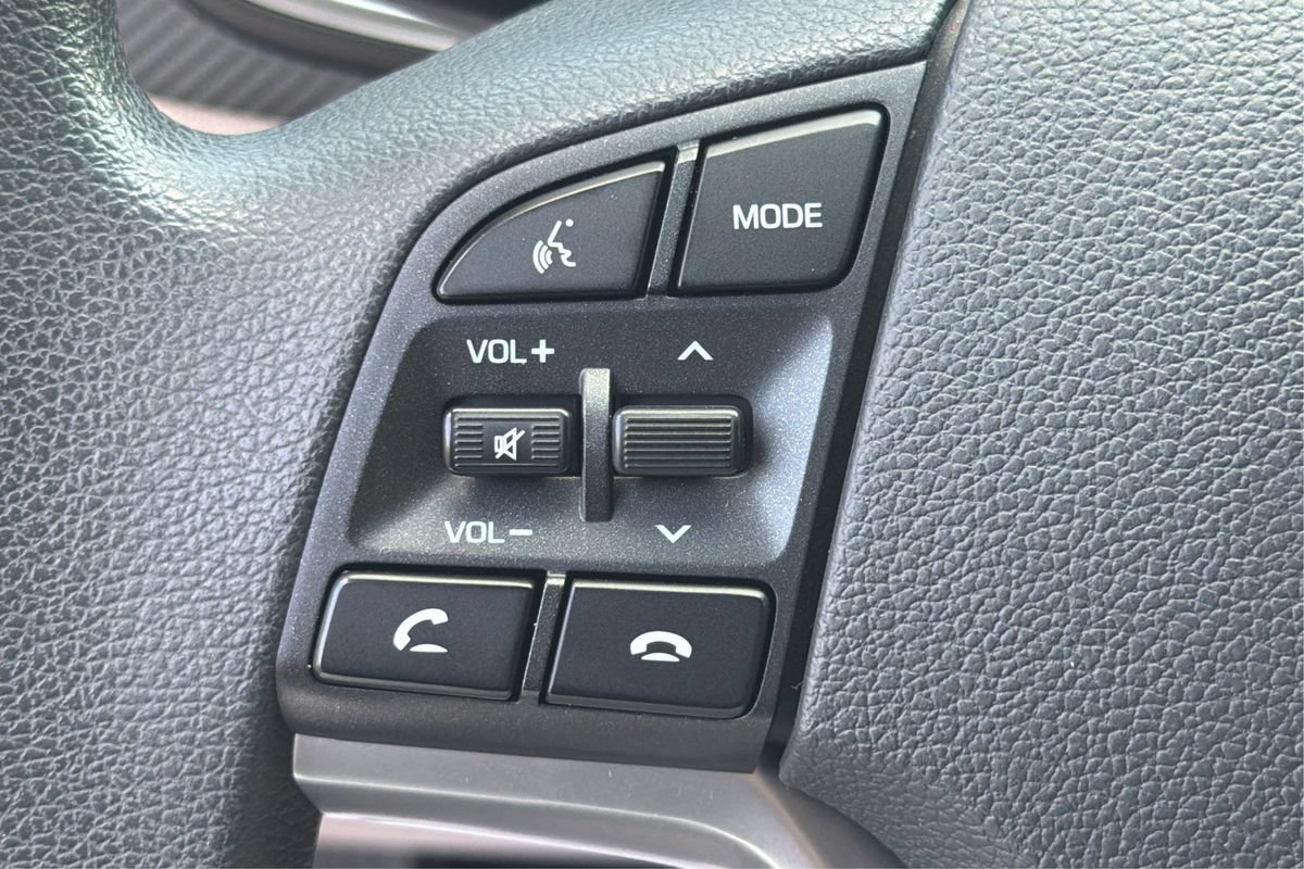 Used 2020 Hyundai Tucson Value AWD/4WD image 32