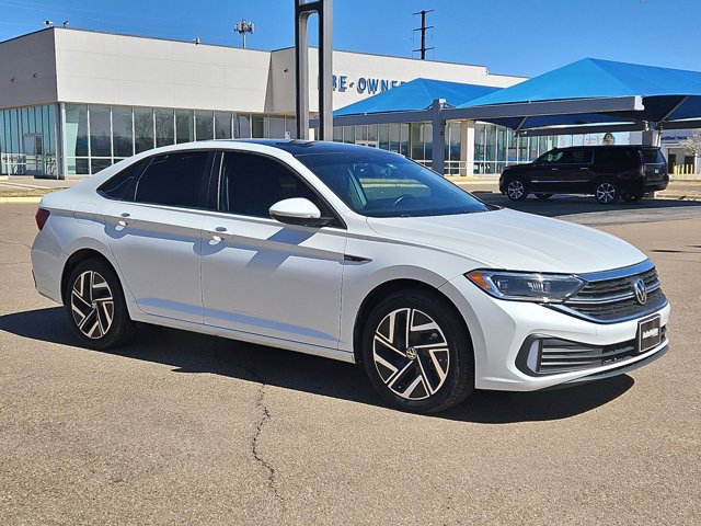 Used 2022 Volkswagen Jetta SEL video 3