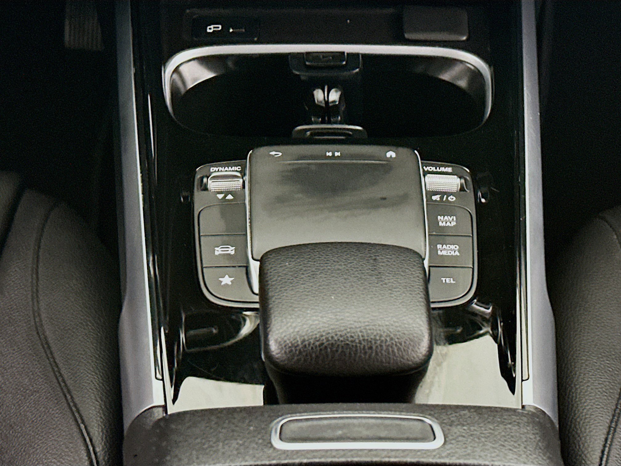 Used 2023 Mercedes-Benz GLB 250 4MATIC image 14