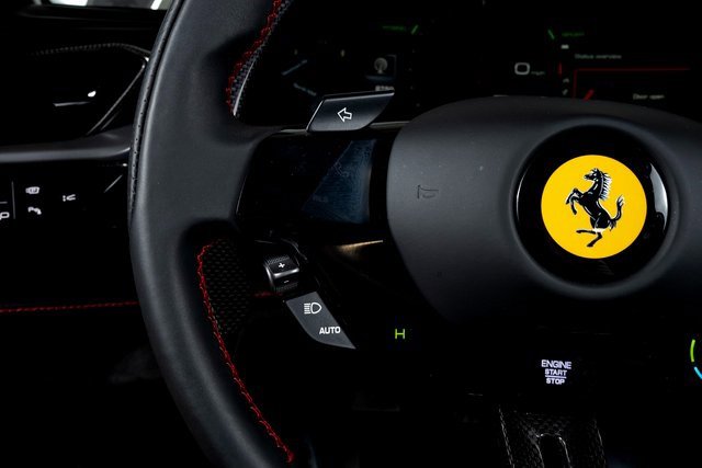 Used 2024 Ferrari SF90 Spider image 35