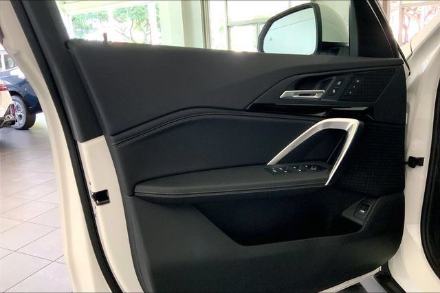 Certified 2023 BMW X1 xDrive28i AWD/4WD image 10