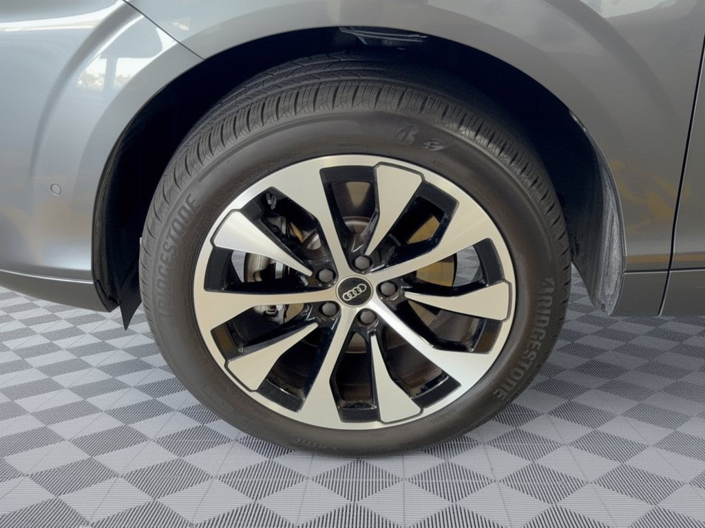 Certified 2026 Audi Q3 quattro 2.0T AWD/4WD image 13