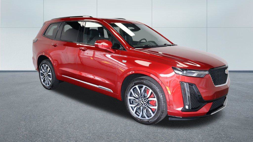 Certified 2025 Cadillac XT6 Sport AWD/4WD image 9
