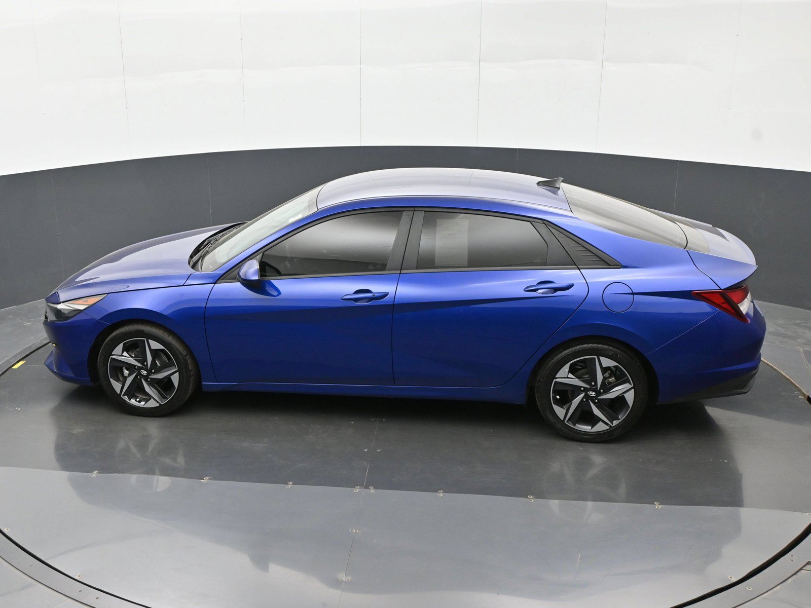 Used 2023 Hyundai Elantra SEL w/ Convenience Package FWD image 36