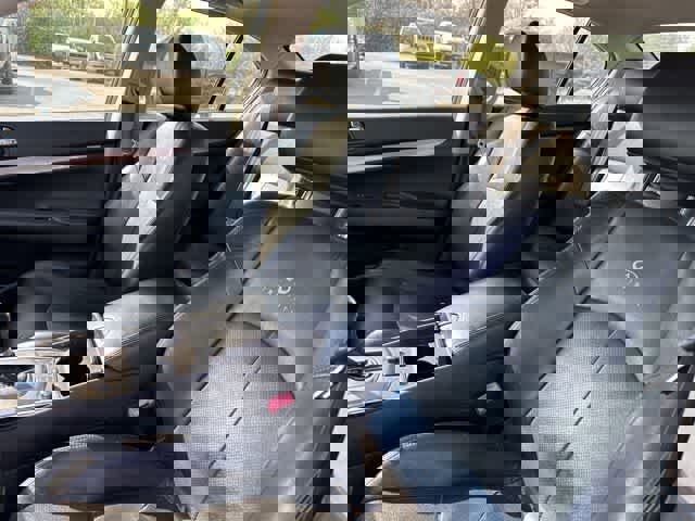 Used 2013 INFINITI G37 x w/ Premium Pkg image 3