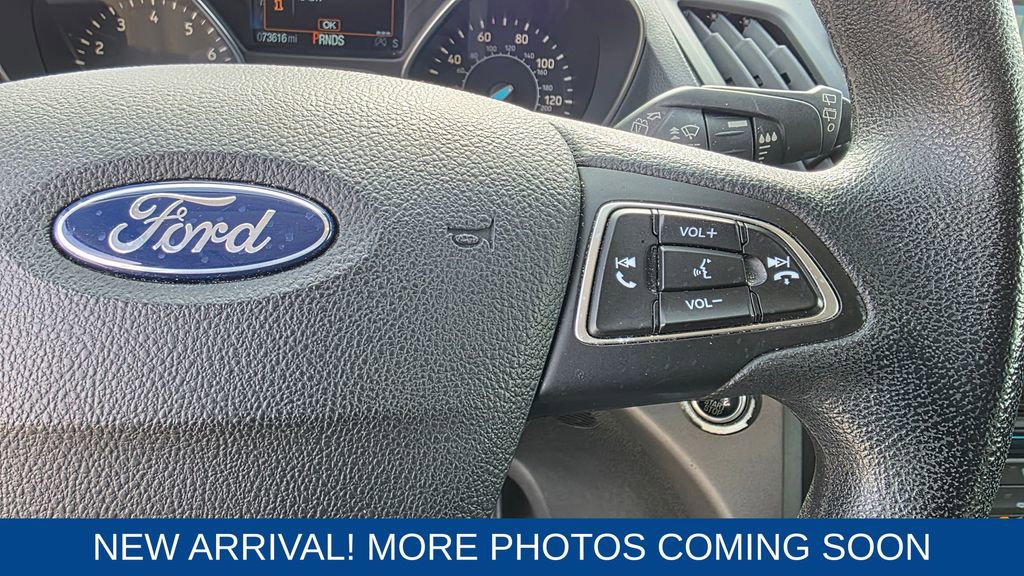 Used 2019 Ford Escape SE image 15