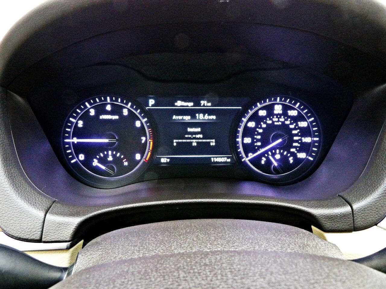 Used 2018 Genesis G80 3.8 w/ Option Group 03 image 16