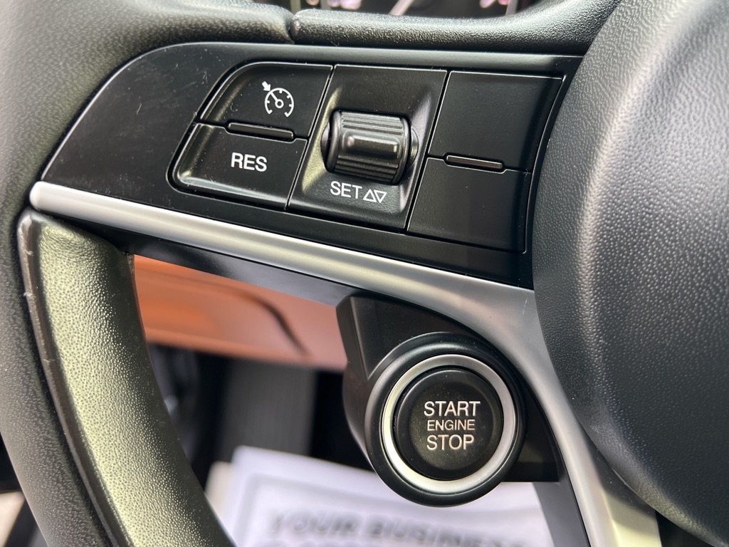 Used 2018 Alfa Romeo Giulia Ti w/ TI Leather Package AWD/4WD image 42