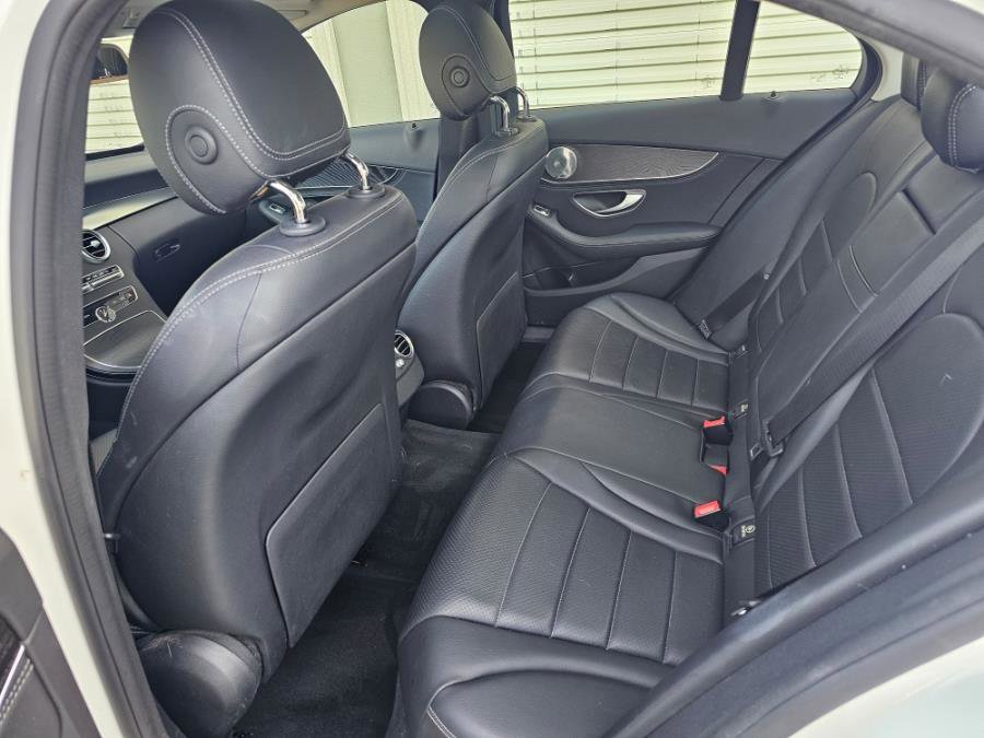 Used 2015 Mercedes-Benz C 300 4MATIC Sedan w/ Premium 1 Package image 10
