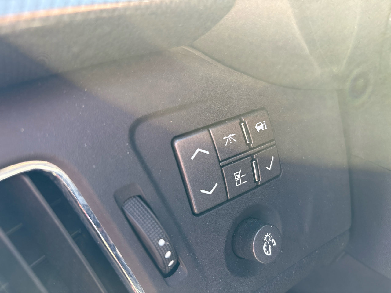 Used 2011 Cadillac CTS Performance image 12