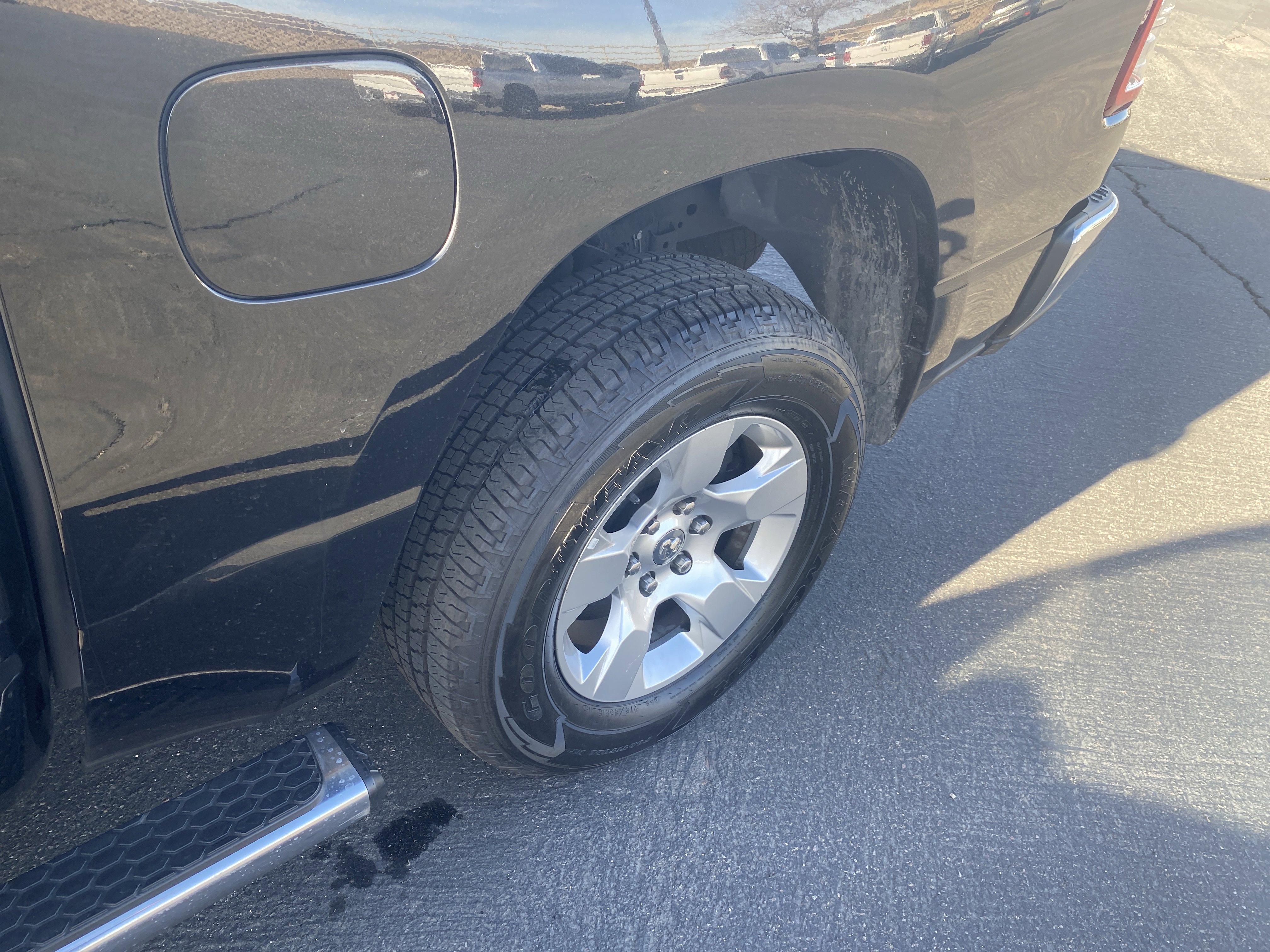 Used 2024 RAM 1500 Lone Star AWD/4WD image 19