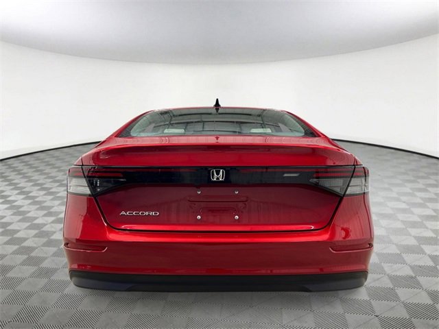 New 2025 Honda Accord SE image 4