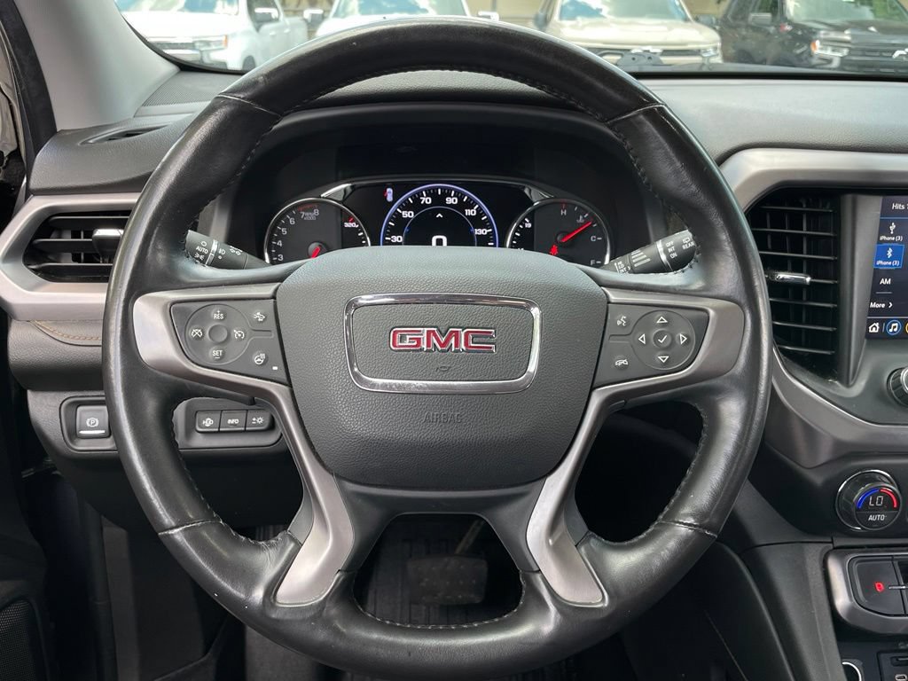 Used 2022 GMC Acadia AT4 w/ Technology Package AWD/4WD image 15