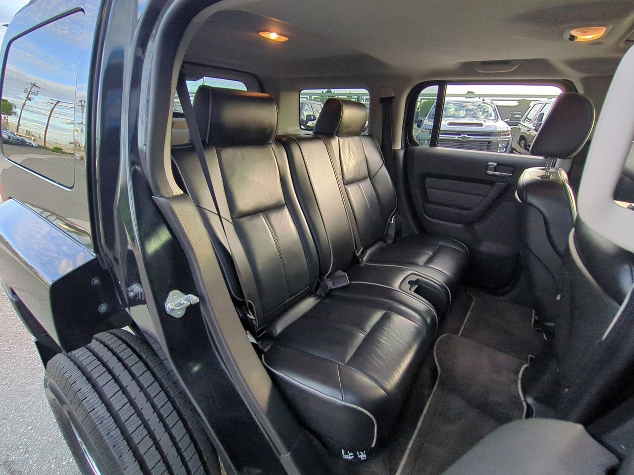 Used 2009 HUMMER H3 Luxury AWD/4WD image 24