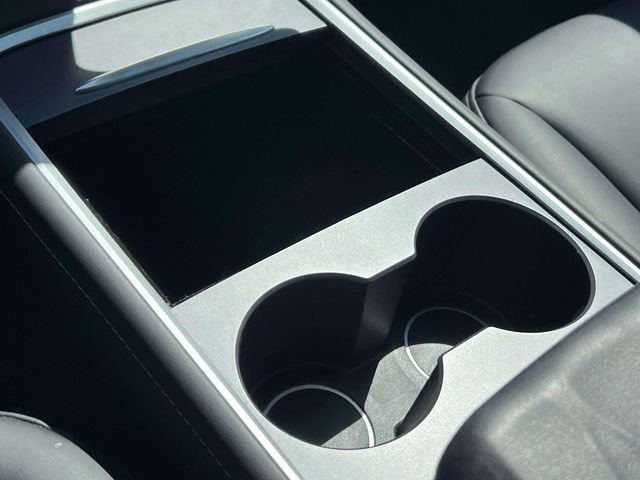 Used 2023 Tesla Model Y Long Range image 35