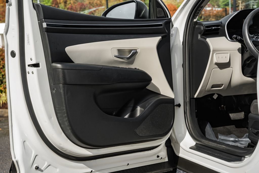 Used 2023 Hyundai Tucson SEL image 37