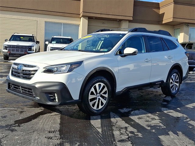 Used 2022 Subaru Outback Premium image 3