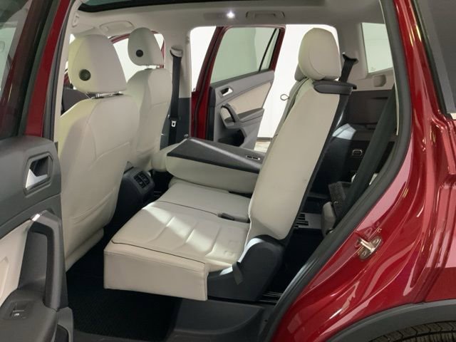 Used 2019 Volkswagen Tiguan SEL Premium w/ 3rd Row Seat Package image 35